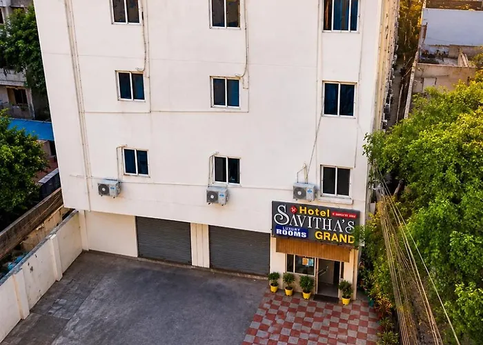 Hotel Savithas Grand