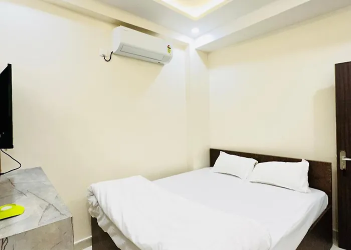 Hotel Prime Residency - Just 400M From Airport