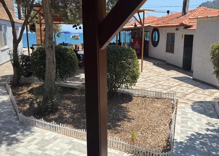 Adrasan Blue Bay Hotel
