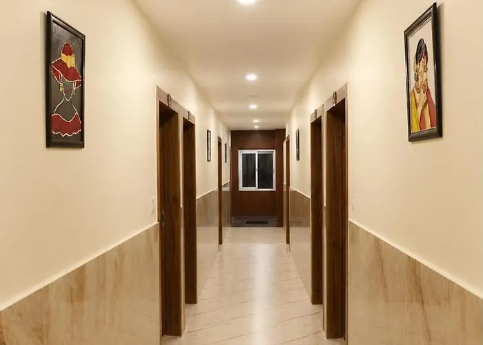 Jironi Inn