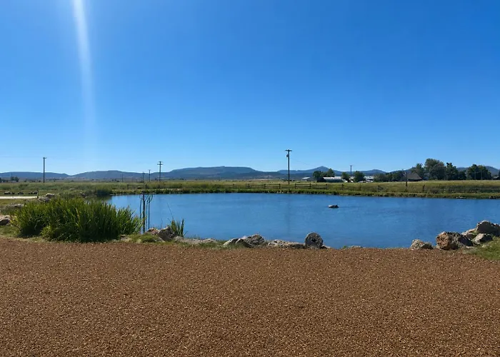 Hunter'S Hot Springs Resort