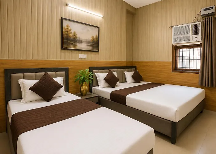 Virat Shree Palace 2Km From Prem Mandir, Vrindavan
