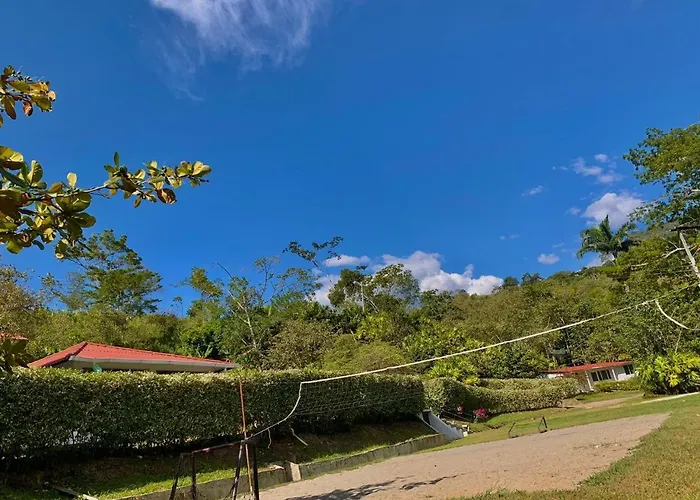 Centro Recreacional Tres Potrillos Villeta