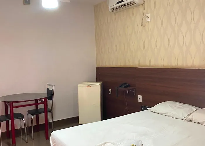 Hotel Via 050 Q112- CAFÉ DA MANHÃ INCLUIDO
