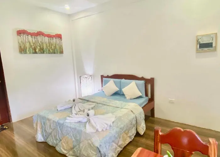 Queen Deluxe Room IV Fuego Island Guest House By Fuego Island Private Resorts