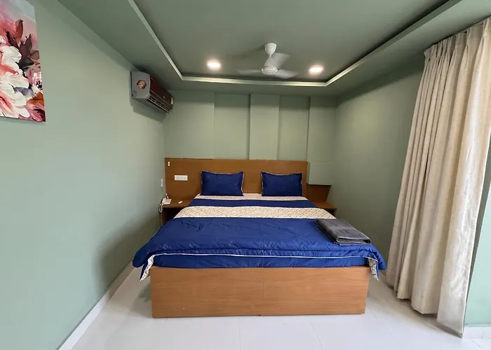 Fabhotels Glenora