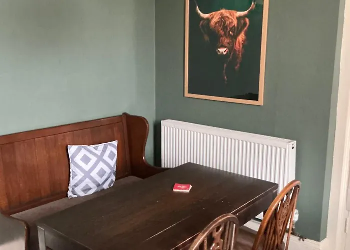 The Dawnay Arms Hotel