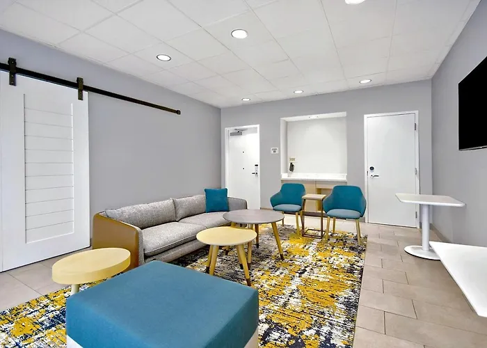 Towneplace Suites By Marriott Lyndhurst