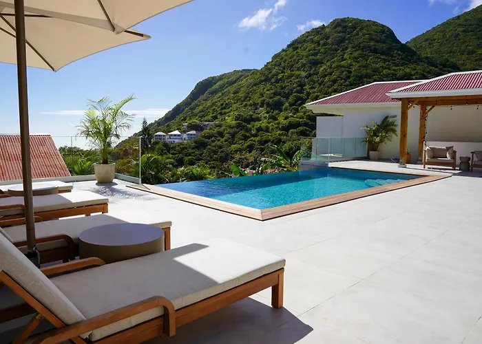 Scenery Hotel Saba