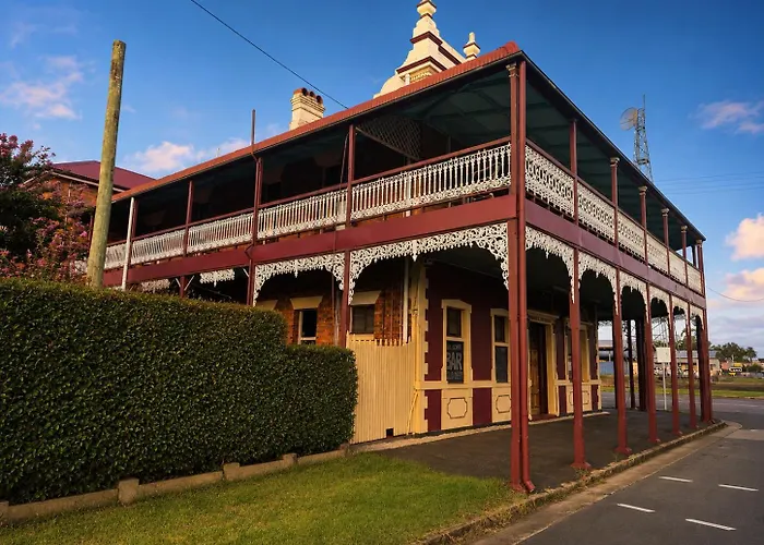 National Hotel Warwick