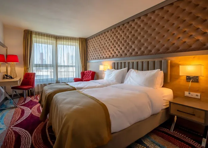 Art Hotel Rotterdam-Fully Renovated