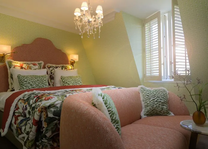 Hotel Estherea