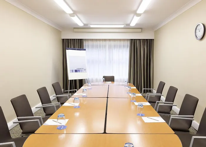 Novotel Newcastle Airport