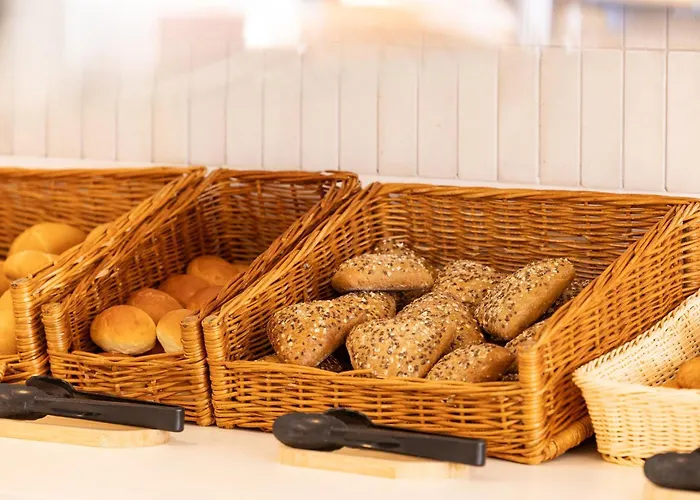 Holiday Inn Express Antwerpen City North By Ihg