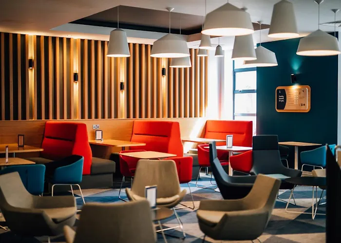 Holiday Inn Express Belfast City By Ihg
