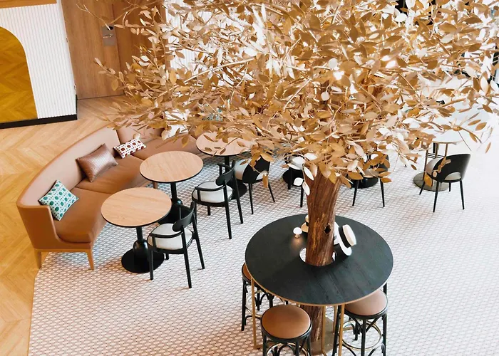 Novotel Paris Suresnes Longchamp