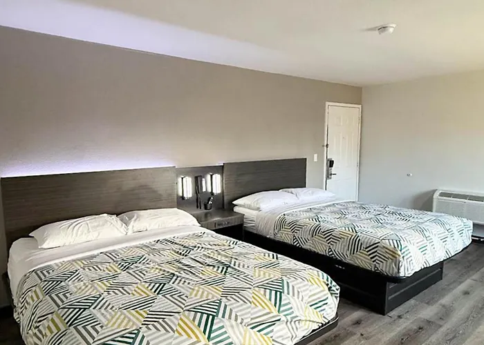 Motel 6-Enfield, Ct - Hartford