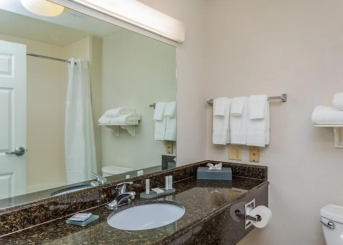 Stay Well Inn & Suites