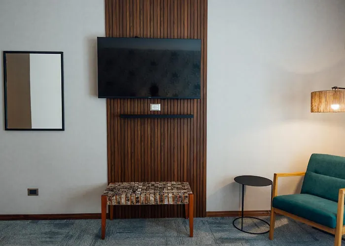 Cerro Calafate Hotel