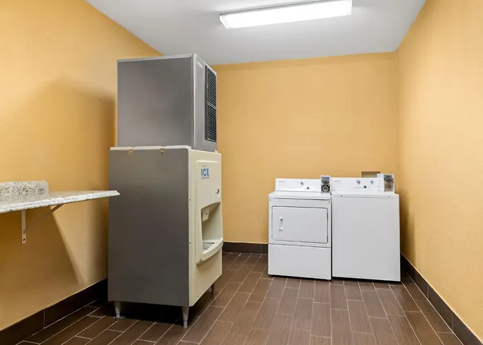 Roanoke Suites