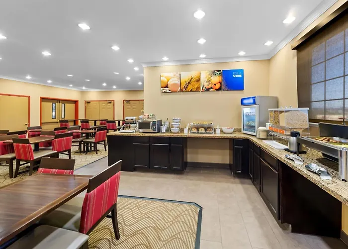 Roanoke Suites