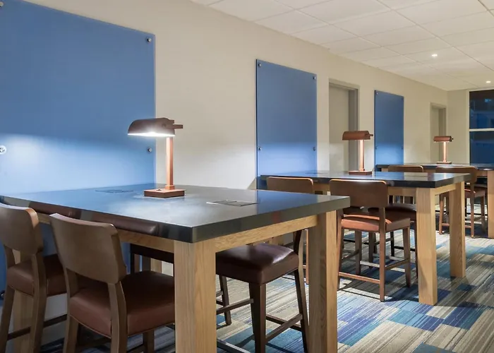 Holiday Inn Express Miami Airport Doral Area By Ihg
