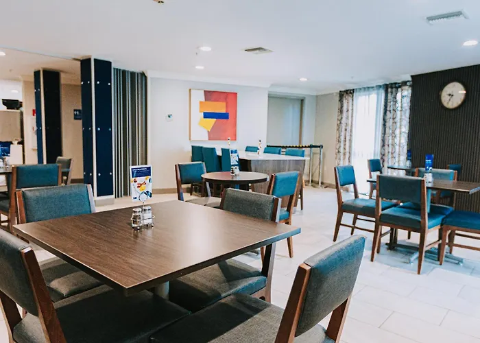 Holiday Inn Express & Suites Santa Clara By Ihg