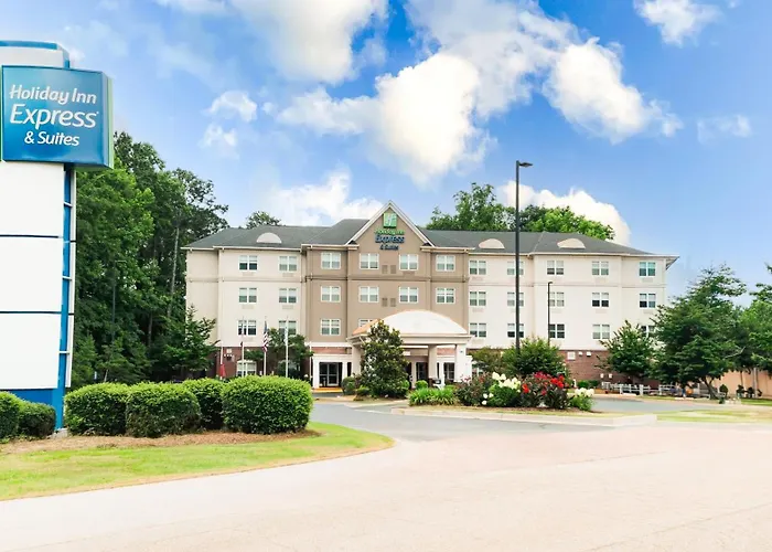 Holiday Inn Express Hotel & Suites Lagrange I-85 By Ihg