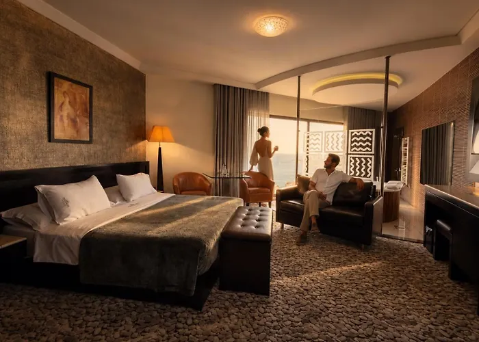 Sunrise Hotel