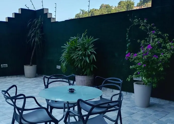Monte Serrat Hotel