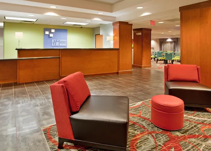 Holiday Inn Express Fremont By Ihg
