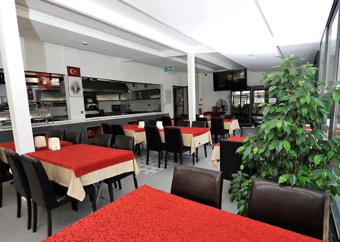 Ozalp Han Hotel