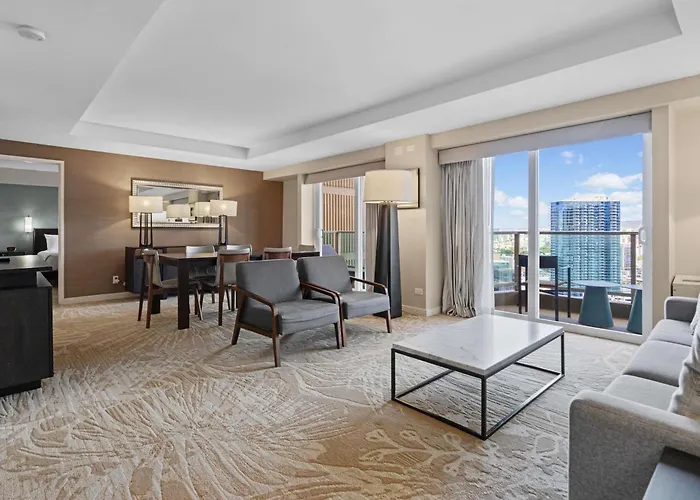 Ala Moana Honolulu By Mantra