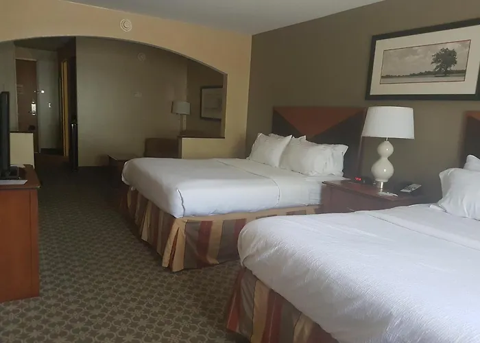 Holiday Inn Express & Suites Carbondale - University Area