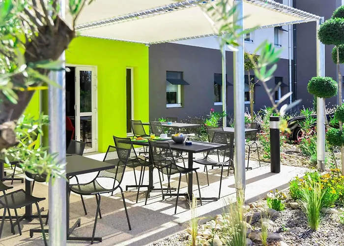 Ibis Budget Saint-Martin-De-Crau Porte De Camargue