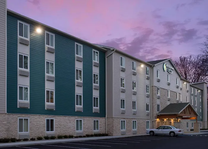 Woodspring Suites Southington