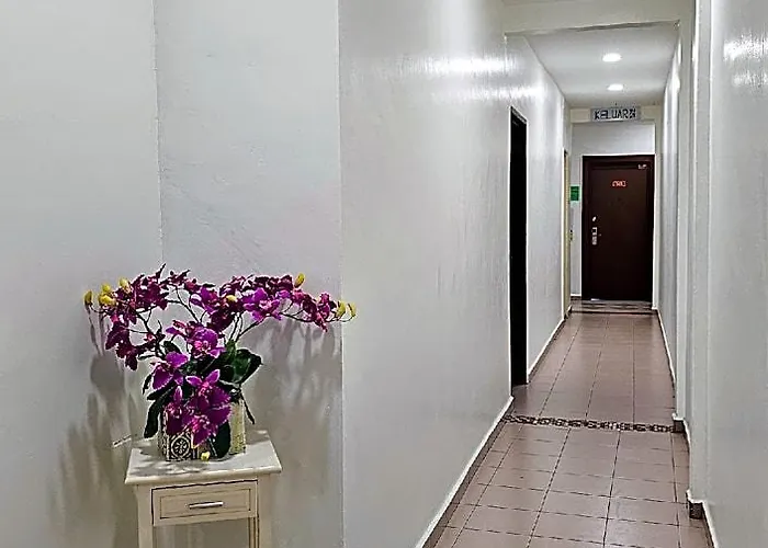 G Six Hotel