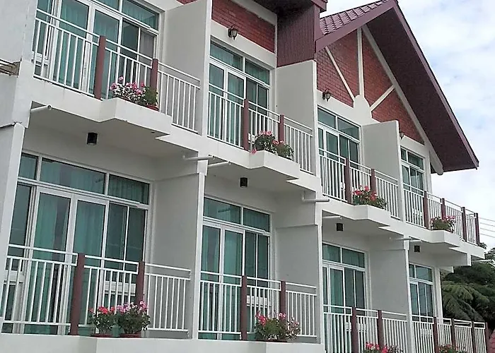 Strawberry Garden Hotel