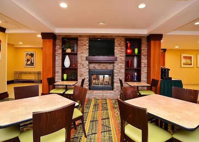 Fairfield Inn & Suites Cherokee