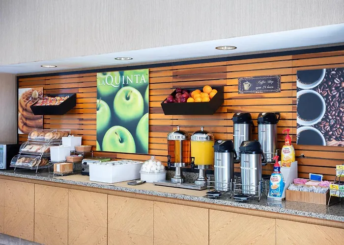 La Quinta Inn And Suites By Wyndham, Ocala
