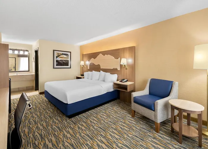 Best Western Center Pointe Inn