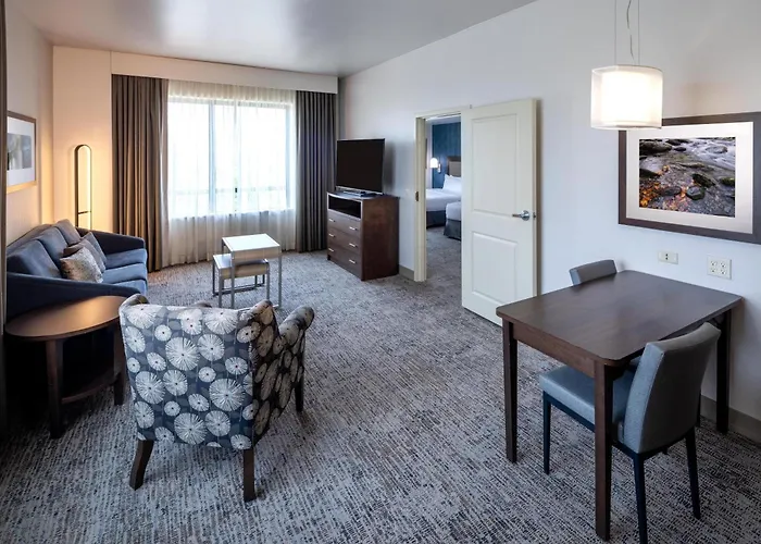 Homewood Suites By Hilton Seattle-Issaquah