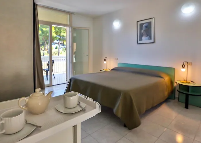 Mini hotel