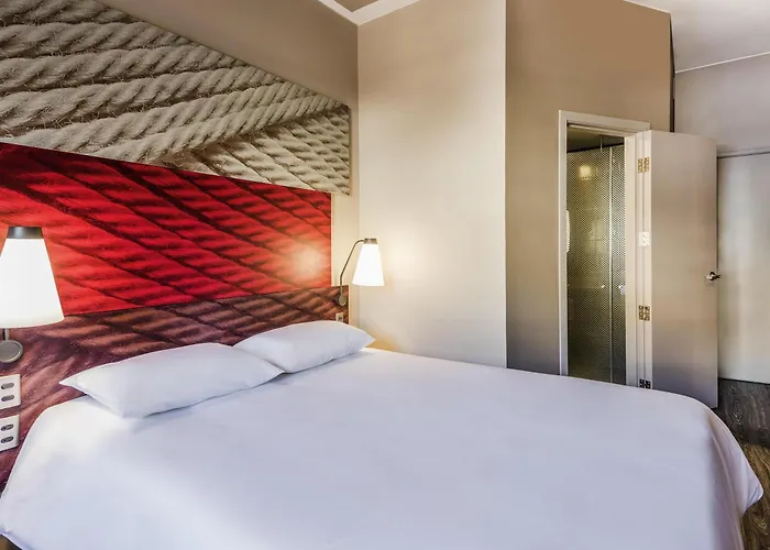 Hotel Ibis Cali Granada