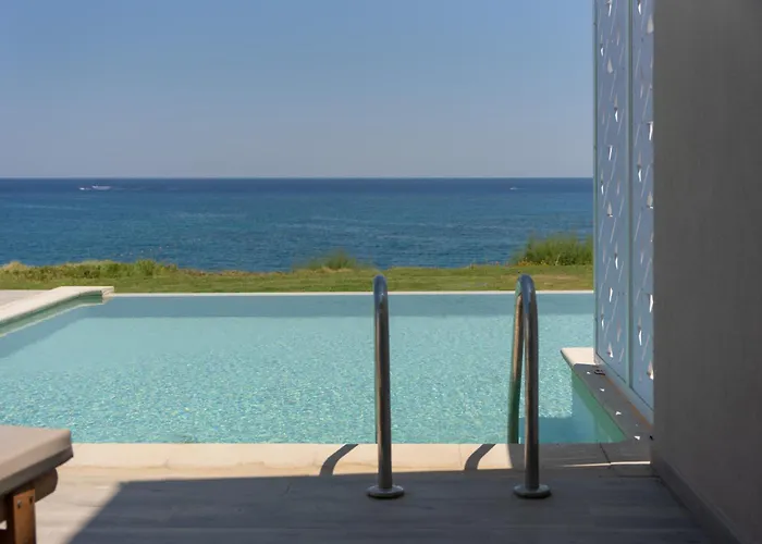 Paralos Rodos Lifestyle