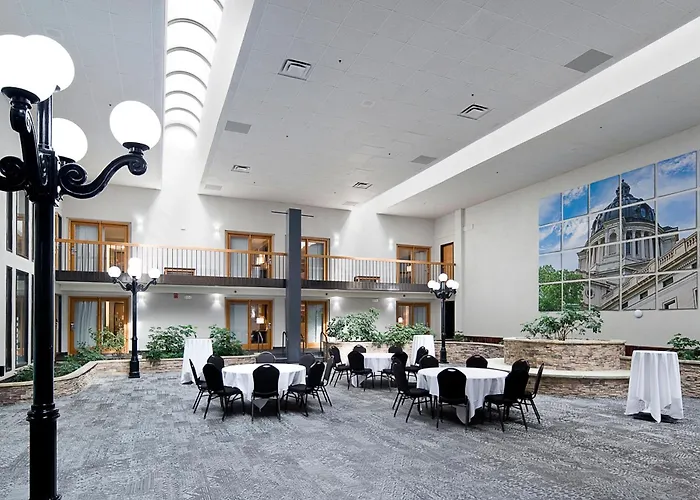 Ramkota Hotel Pierre