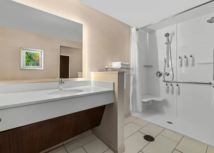 Fairfield By Marriott Inn & Suites Dayton Downtown
