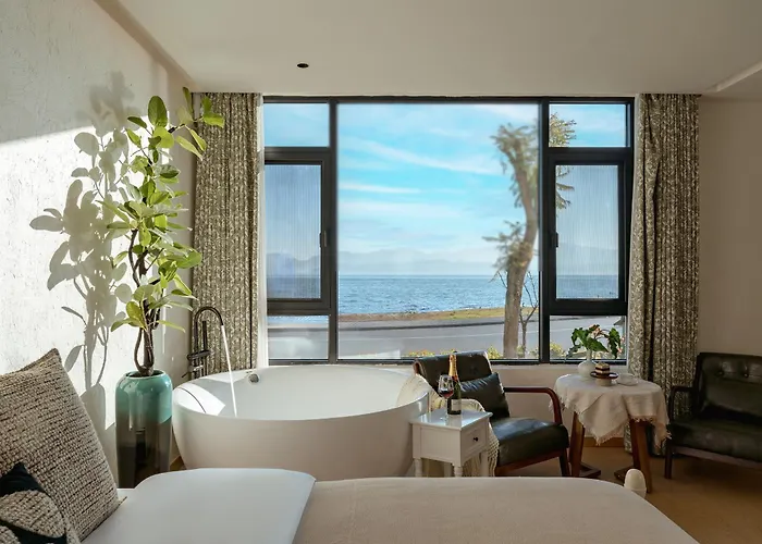 Blue Sea Hotel