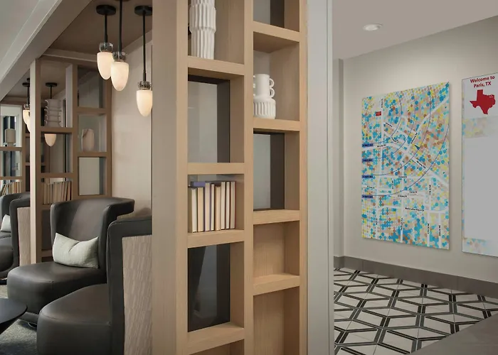 Fairfield By Marriott Inn & Suites Paris