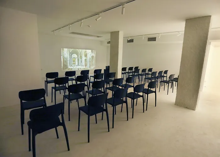Hotel Hello Plovdiv - Free Parking And Pet Friendly